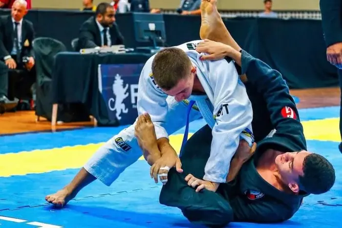 Evento reúne lutadores de artes marciais na Zona da Mata
